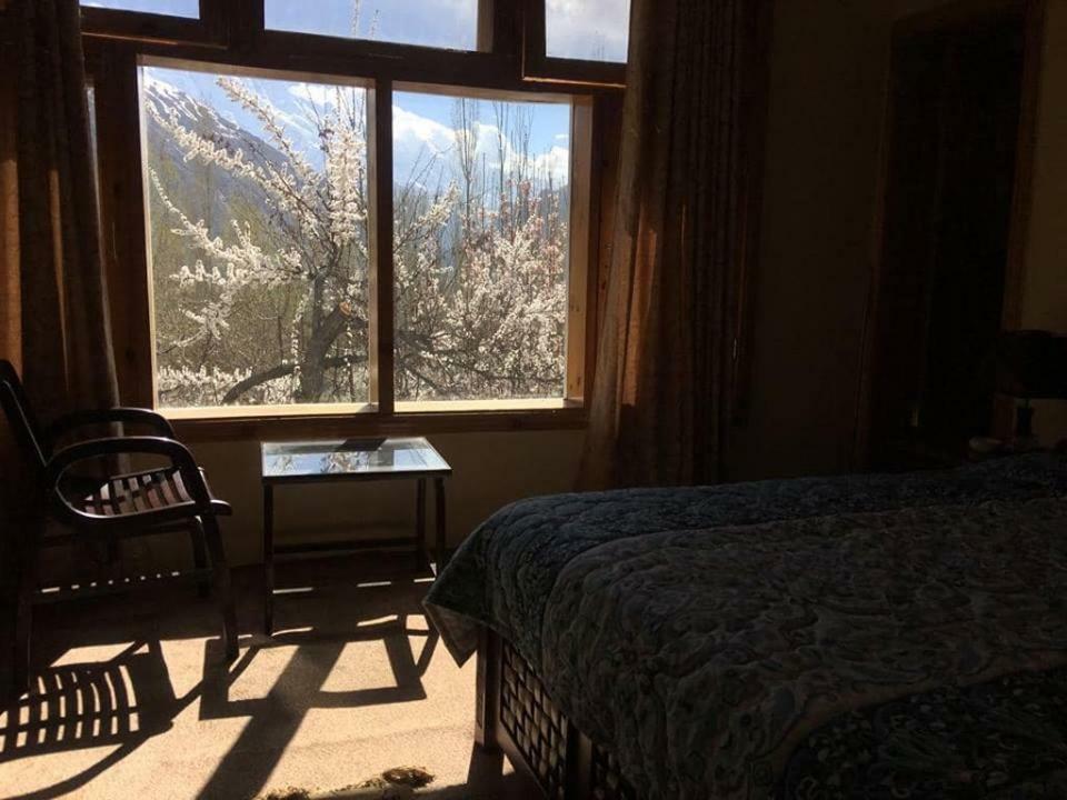 Embassy Villa Suites Karimabad  Dış mekan fotoğraf