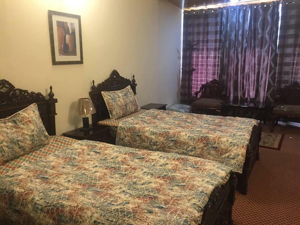 Embassy Villa Suites Karimabad  Dış mekan fotoğraf