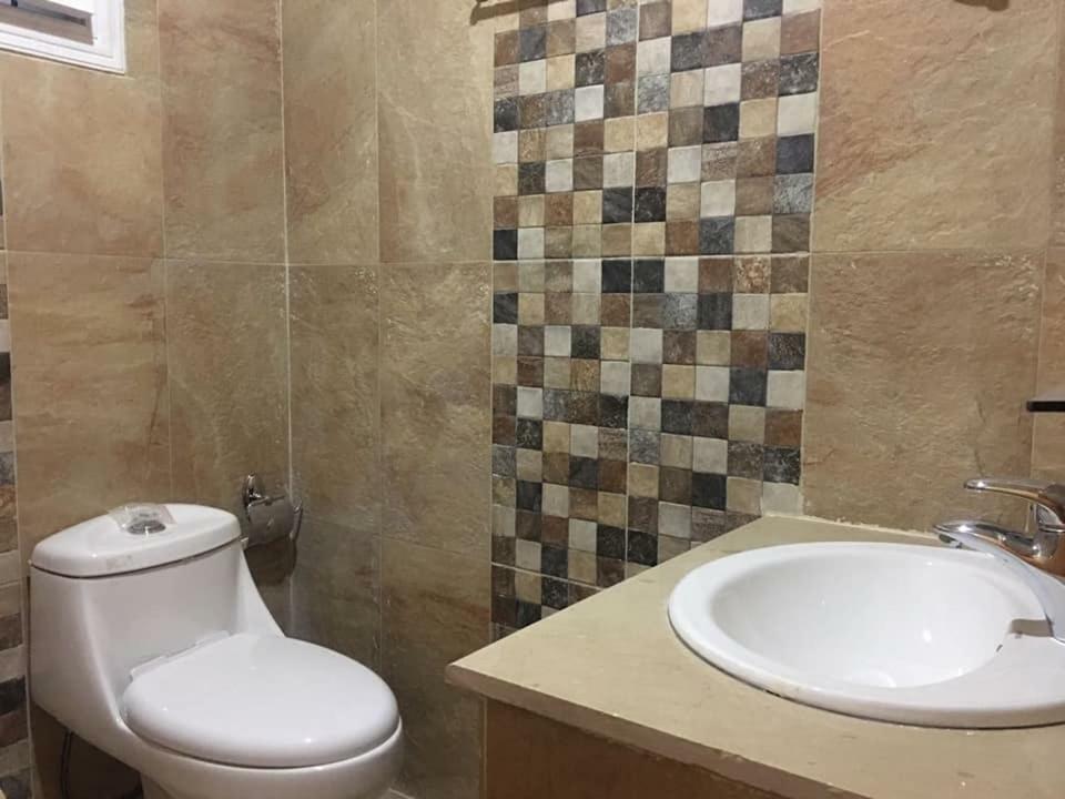 Embassy Villa Suites Karimabad  Dış mekan fotoğraf